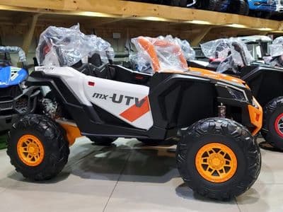 CAN AM X-3 Orange