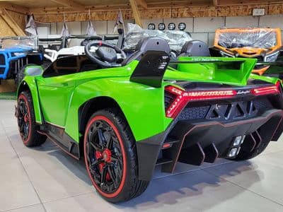 למבורגיני ירוקה 4X4