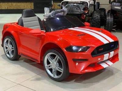 רכב ספורט בעיצוב מוסטנג GT