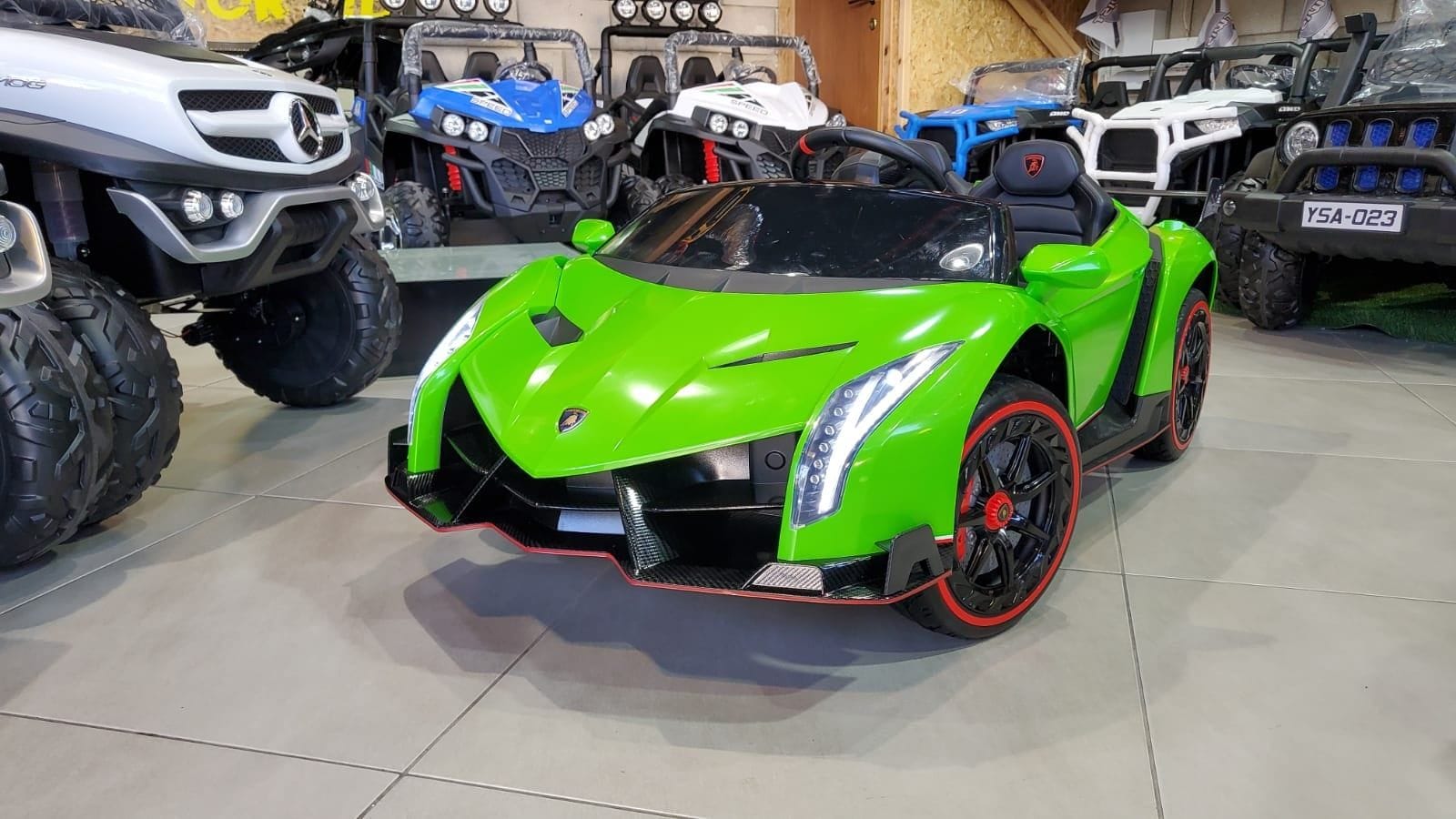 למבורגיני ירוקה 4X4