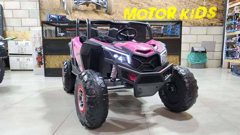CAN AM X-3 Pink